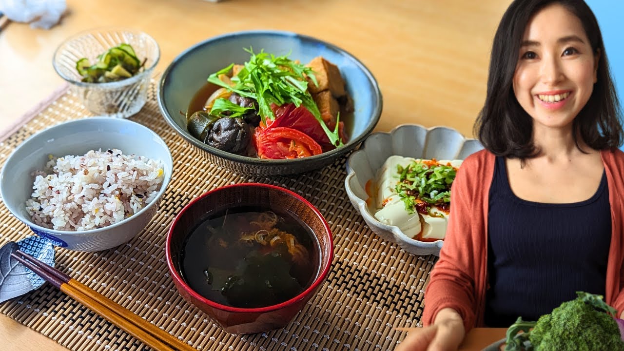 JAPANESE HEALTHY DINNER RECIPESAnyone can make! VEGAN SUKIYAKI as a main dish